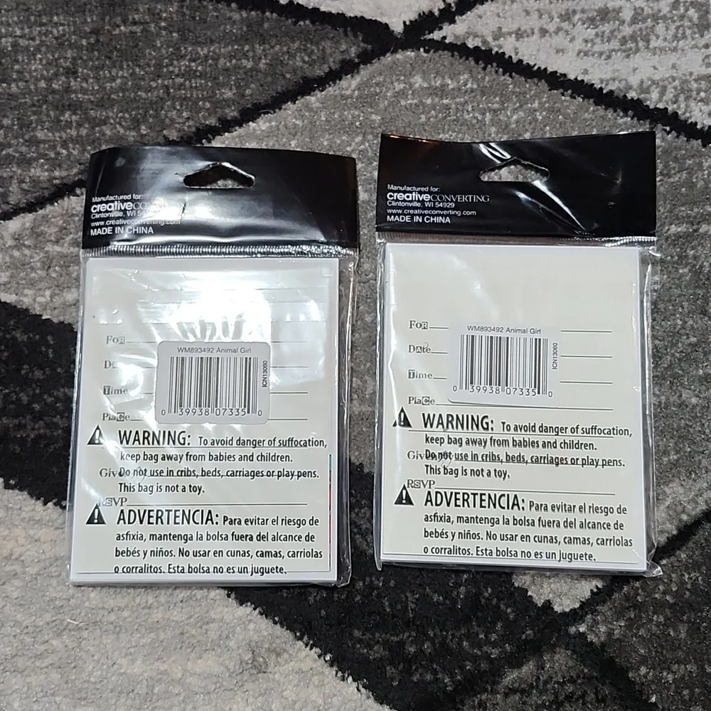 CREATIVE CONVERTING ANIMAL PRINT PARTY SUPPLY BUNDLE